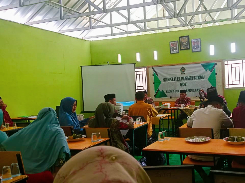 Kepala MIN 4 Tebo Pimpin Rapat KKMI Wilayah Barat