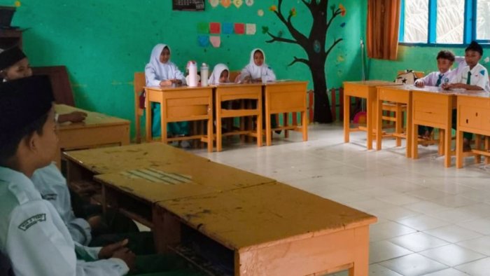 Rangkaian Les Tambahan untuk Kelas 6 Resmi Berakhir, MIN 4 Tebo Tekankan Siswa Lebih Giat Belajar Di Rumah