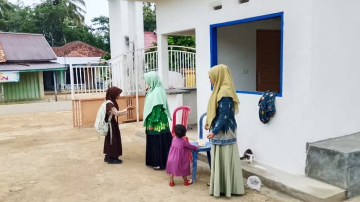 Sambut Pagi di Gerbang MIN 4 Tebo Jadi Intervensi Dini Pencegah Masalah Perilaku Siswa