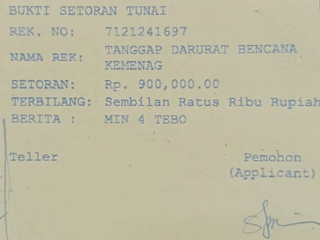 Guru dan Siswa MIN 4 Tebo Galang Donasi untuk Korban Banjir  
