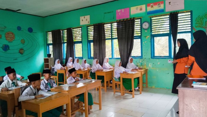 MIN 4 Tebo Dorong Siswa Lanjutkan Pendidikan, Sosialisasi dari Ponpes Diniyyah Al-Azhar Tambah Daftar Pilihan
