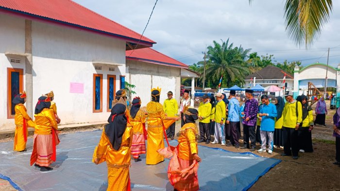 Pembukaan OSM 2026: Kepala MIN 4 Tebo Tekankan Pentingnya Pengembangan Bakat dan Mental di Atas Kemenangan Pembukaan OSM 2026: Kepala MIN 4 Tebo Tekankan Pentingnya Pengembangan Bakat dan Mental di Atas Kemenangan
