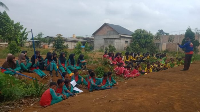 Meski Bukan Lomba, Hiking Jadi Pengalaman Berharga bagi Kontingen MIN 4 Tebo Meski Bukan Lomba, Hiking Jadi Pengalaman Berharga bagi Kontingen MIN 4 Tebo