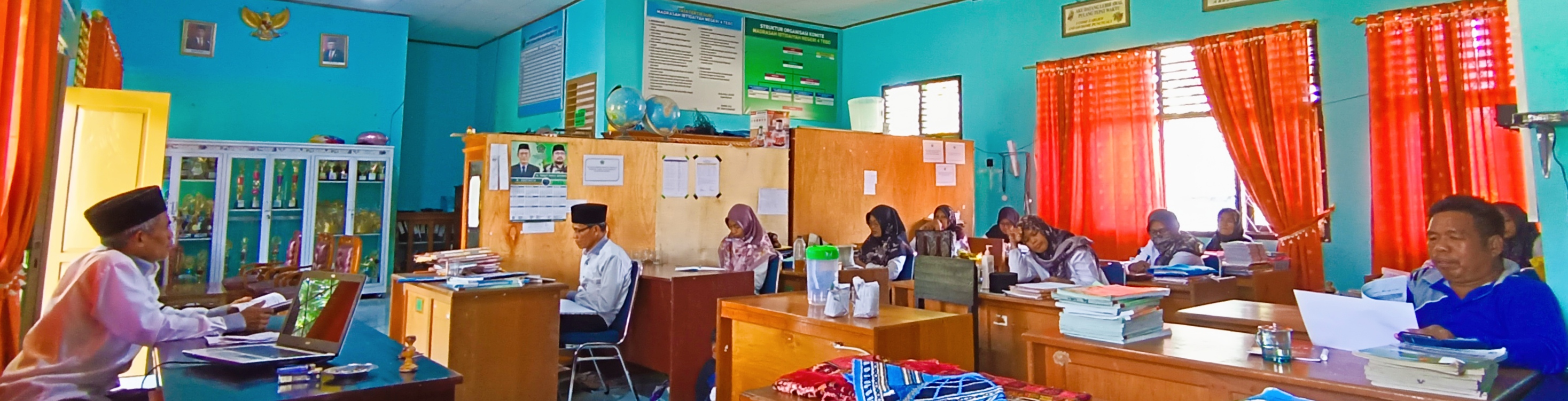 FGD Rapor Digital Madrasah di MIN 4 Tebo, Upaya Penilaian Objektif dan Komprehensif FGD Rapor Digital Madrasah di MIN 4 Tebo, Upaya Penilaian Objektif dan Komprehensif