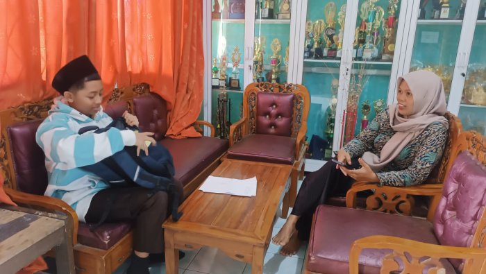 Fasilitasi ASAT Susulan, MIN 4 Tebo Pastikan Siswa Tetap Nyaman dan Tidak Tergesa-gesa