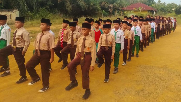 Seleksi Paskibra MIN 4 Tebo Digencarkan, Latihan Lanjutan Diikuti Siswa Kelas 4, 5, dan 6