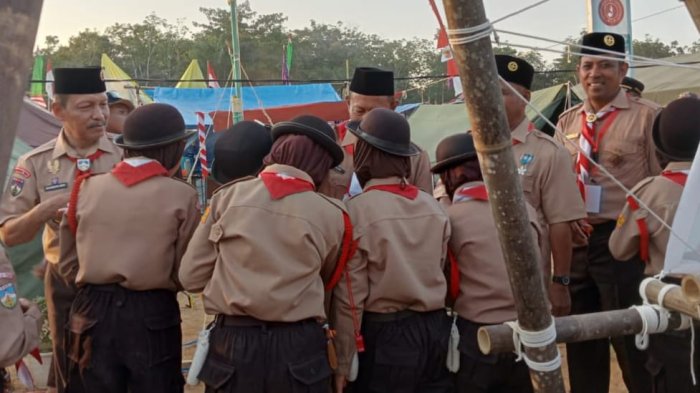 Di Balik Jamran: Proses Kreatif Lahirkan Yel-Yel Penyemangat MIN 4 Tebo Di Balik Jamran: Proses Kreatif Lahirkan Yel-Yel Penyemangat MIN 4 Tebo