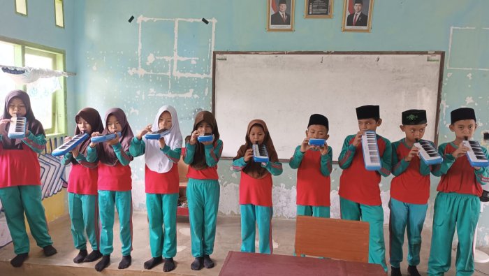 Seleksi Personil Baru Marching Band, Antusiasme Kelas 3B Membara Setelah Penantian Sejak Kelas 1 Seleksi Personil Baru Marching Band, Antusiasme Kelas 3B Membara Setelah Penantian Sejak Kelas 1