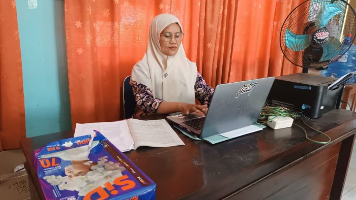 Guru MIN 4 Tebo Mulai Susun Kisi-Kisi Soal Asesmen Akhir Semester Guru MIN 4 Tebo Mulai Susun Kisi-Kisi Soal Asesmen Akhir Semester