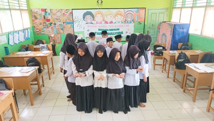 Kelas 5B MIN 4 Tebo Asah Kecepatan dan Ketangkasan dengan Permainan Gulungan Liar Kelas 5B MIN 4 Tebo Asah Kecepatan dan Ketangkasan dengan Permainan Gulungan Liar