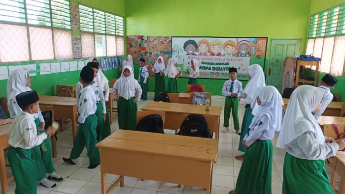 Game Tebak Urutan di Kelas 5B MIN 4 Tebo, Tebak Jarak Perjalanan hingga Kegiatan Ramadan Jadi Penyemangat Mulai Belajar