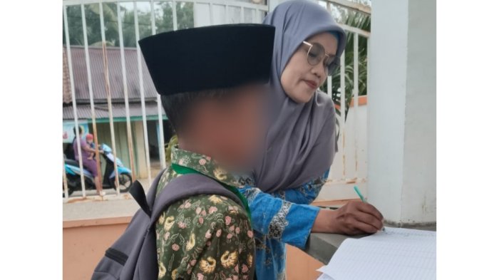 Dinamika 240 Siswa di Pintu Gerbang, MIN 4 Tebo Jamin Rasa Keadilan bagi yang Tertib