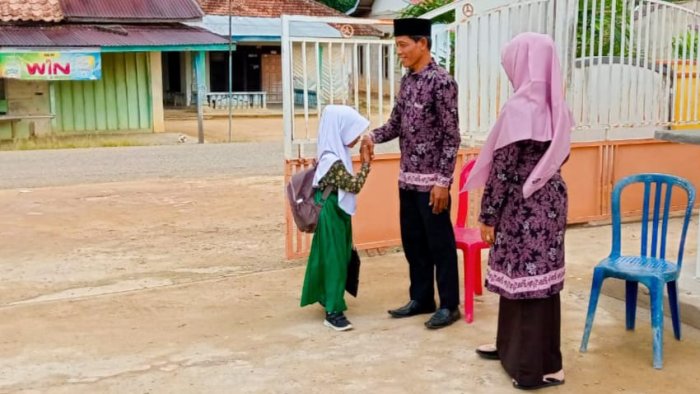 Sambut Pagi di Hari Ketiga ASAS, Siswa MIN 4 Tebo Tampak Masih Semangat