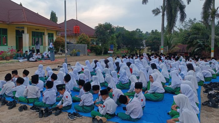 Pesantren Kilat Ramadan MIN 4 Tebo: Membentuk Generasi yang Cinta Al-Quran sekaligus Cinta Tanah Air Pesantren Kilat Ramadan MIN 4 Tebo: Membentuk Generasi yang Cinta Al-Quran sekaligus Cinta Tanah Air