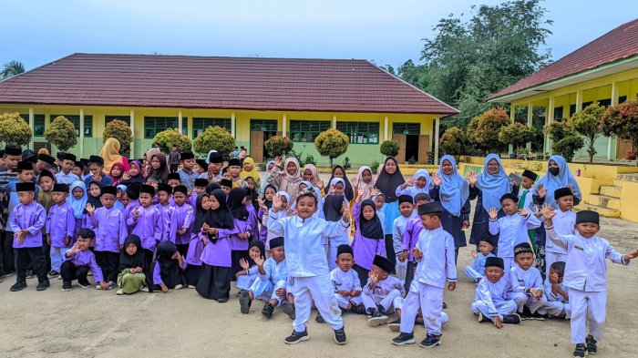 RA Al-Falah Ikut Upacara Hari Sumpah Pemuda di MIN 4 Tebo