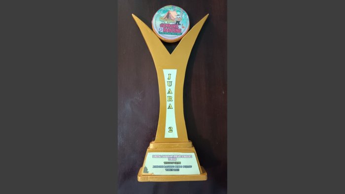 Kebanggaan di Ruang Guru MIN 4 Tebo Usai Jambore Ranting Kebanggaan di Ruang Guru MIN 4 Tebo Usai Jambore Ranting