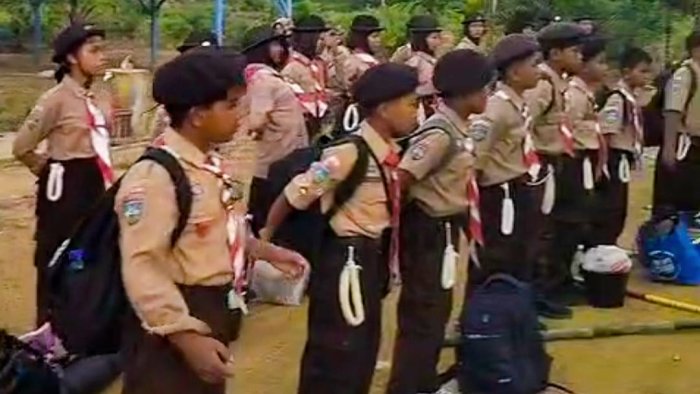 Siswa MIN 4 Tebo Jalani Gladi Resik pada TC ke-8 di Ponpes Nurul Jadid untuk Persiapan Jamcab Siswa MIN 4 Tebo Jalani Gladi Resik pada TC ke-8 di Ponpes Nurul Jadid untuk Persiapan Jamcab