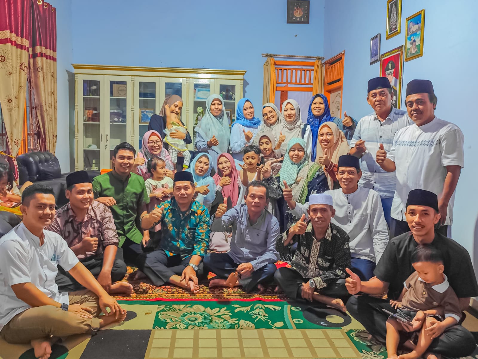 Safari Silaturahmi Lebaran Guru MIN 4 Tebo Safari Silaturahmi Lebaran Guru MIN 4 Tebo