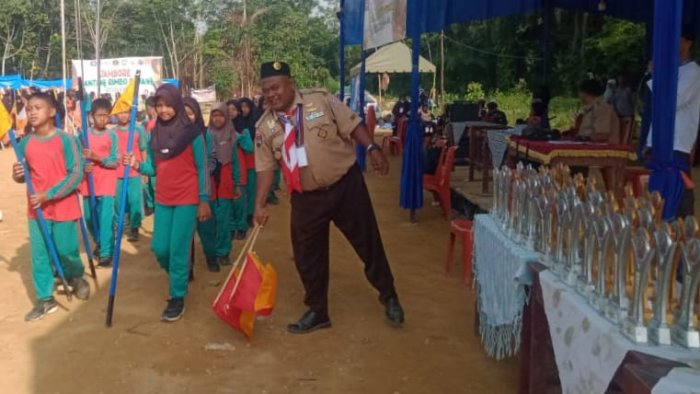 Kontingen MIN 4 Tebo Siap Jalani Hiking Hari Ketiga Jamran Rimbo Bujang Kontingen MIN 4 Tebo Siap Jalani Hiking Hari Ketiga Jamran Rimbo Bujang