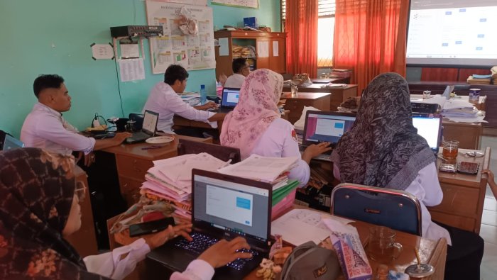 Seluruh ASN MIN 4 Tebo Selesaikan E-Kinerja Triwulan 2 Lebih Awal, Manajemen Waktu di Tengah Padatnya Kegiatan