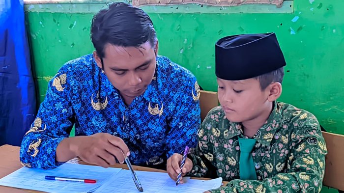 H-1 OMI Provinsi, Siswa MIN 4 Tebo Tunjukkan Kesiapan H-1 OMI Provinsi, Siswa MIN 4 Tebo Tunjukkan Kesiapan