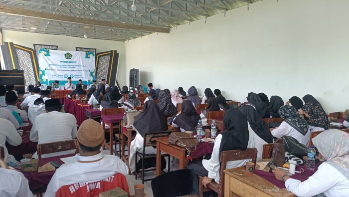 Workshop Deep Learning dan KBC Digelar di MIS Darul Hikmah, Dihadiri 18 Madrasah Se-KKMI Wilayah Barat