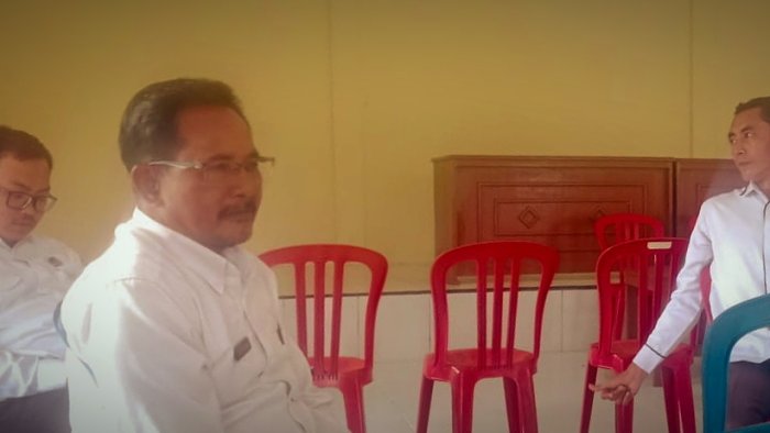 Rapat HUT RI Desa Jaya Mulya Sempat Ditunda, Kepala MIN 4 Tebo Tetap Bawa Kabar Penting Rapat HUT RI Desa Jaya Mulya Sempat Ditunda, Kepala MIN 4 Tebo Tetap Bawa Kabar Penting