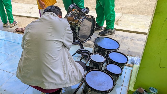 MIN 4 Tebo Servis Alat Marching Band, Pastikan Suara Prima Jelang Street Parade IDCA 2025 MIN 4 Tebo Servis Alat Marching Band, Pastikan Suara Prima Jelang Street Parade IDCA 2025
