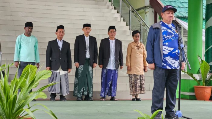 Ketua DWP MIN 4 Tebo Ikuti Apel Pembukaan Perlombaan HAB ke-80 Bersama DWP Se-Provinsi Jambi Ketua DWP MIN 4 Tebo Ikuti Apel Pembukaan Perlombaan HAB ke-80 Bersama DWP Se-Provinsi Jambi