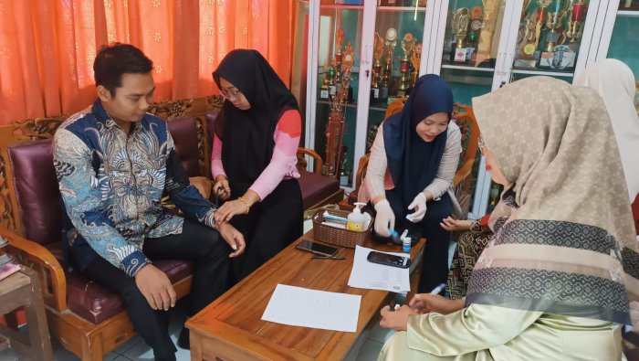 Puskesmas Rimbo Bujang II Gelar Cek Kesehatan Gratis untuk Guru MIN 4 Tebo Puskesmas Rimbo Bujang II Gelar Cek Kesehatan Gratis untuk Guru MIN 4 Tebo
