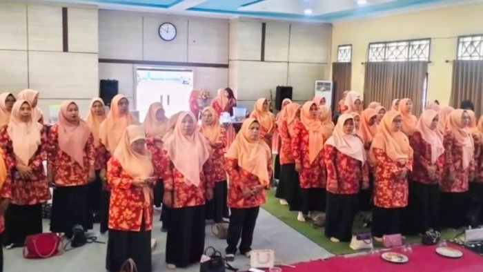 Pulang Bawa Ide: Usai Dengarkan Tausiyah, Ketua DWP MIN 4 Tebo Canangkan Program Ramadhan Berbakti untuk Siswa Pulang Bawa Ide: Usai Dengarkan Tausiyah, Ketua DWP MIN 4 Tebo Canangkan Program Ramadhan Berbakti untuk Siswa