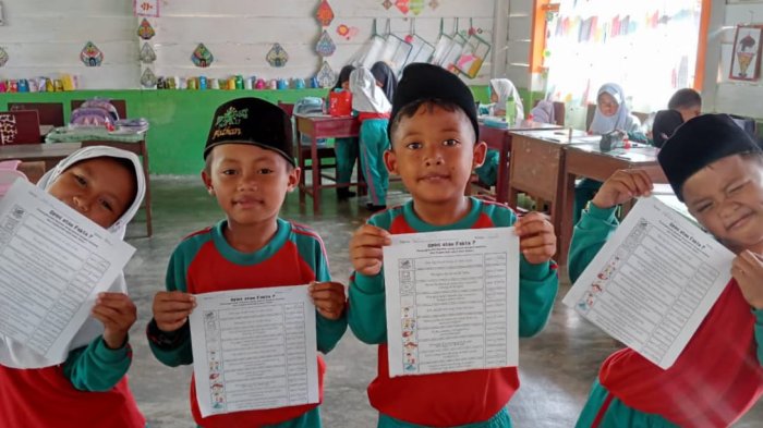 Belajar Bedakan Fakta dan Pendapat, Siswa Kelas 2B MIN 4 Tebo Tunjukkan Kemampuan Berpikir Kritis Belajar Bedakan Fakta dan Pendapat, Siswa Kelas 2B MIN 4 Tebo Tunjukkan Kemampuan Berpikir Kritis