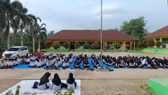 Yasinan Jumat Pagi di MIN 4 Tebo: Menanamkan Ketenangan dan Kebersamaan Spiritual di Awal Hari