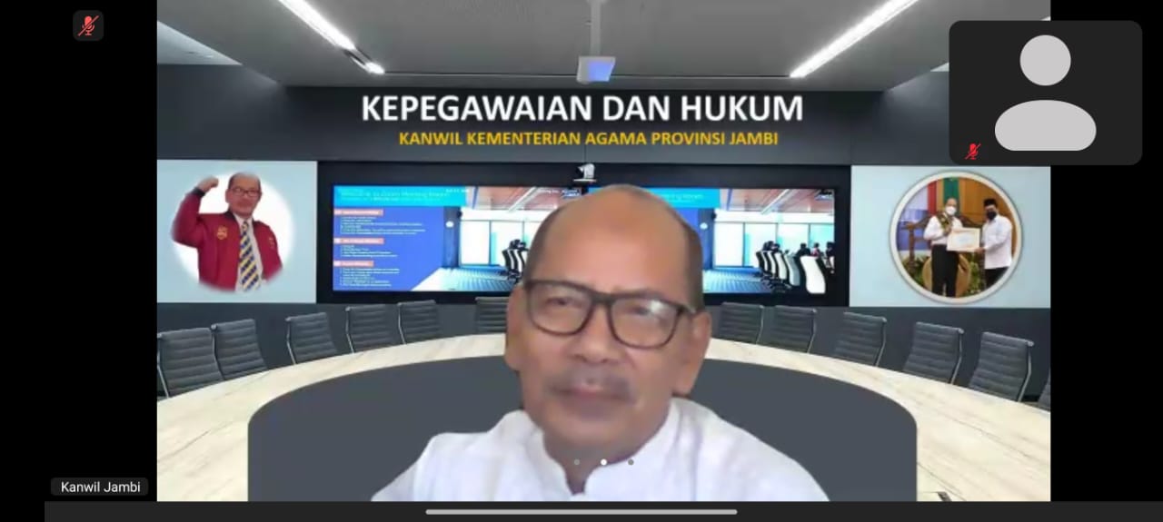 Guru dan Kepala MIN 4 Tebo Ikuti Webinar E-Kinerja