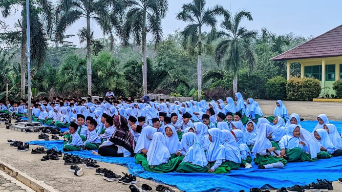 Strategi MIN 4 Tebo Kelola Pasang Surut Semangat Muhadhoroh Strategi MIN 4 Tebo Kelola Pasang Surut Semangat Muhadhoroh