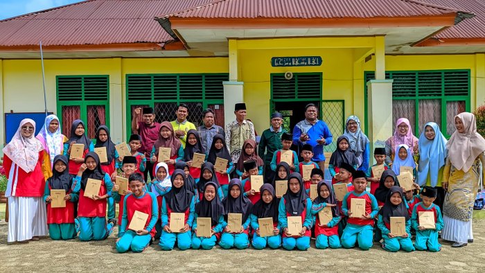 MIN 4 Tebo Semarakkan Penutupan Semester Ganjil dengan Pengumuman Juara Kelas dan Classmeeting MIN 4 Tebo Semarakkan Penutupan Semester Ganjil dengan Pengumuman Juara Kelas dan Classmeeting