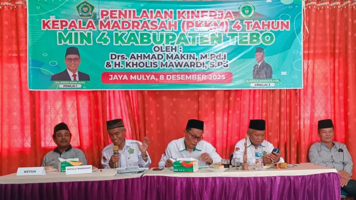 Kepala MIN 4 Tebo Komitmen Terus Tingkatkan Kualitas Berdasarkan Hasil PKKM Kepala MIN 4 Tebo Komitmen Terus Tingkatkan Kualitas Berdasarkan Hasil PKKM