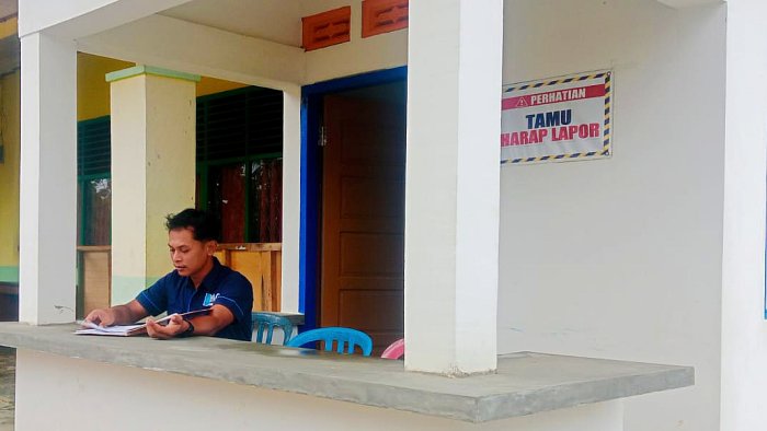 MIN 4 Tebo Terima Tenaga Keamanan Alih Daya, Mulai Bertugas Jaga Gerbang dan Kawal Kedisiplinan
