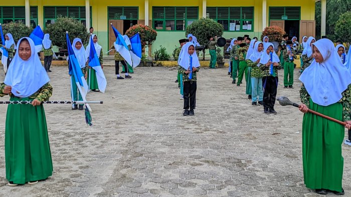 Mayoret Baru, Warna Baru Marching Band MIN 4 Tebo