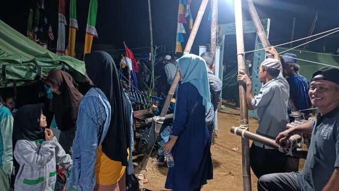 Di Balik Jamran: Dukungan Tanpa Pamrih dari Orangtua Siswa MIN 4 Tebo Di Balik Jamran: Dukungan Tanpa Pamrih dari Orangtua Siswa MIN 4 Tebo