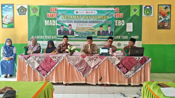 Hadiri Penutupan OMI, Kepala MIN 4 Tebo Bawa Semangat Sportifitas Hadiri Penutupan OMI, Kepala MIN 4 Tebo Bawa Semangat Sportifitas