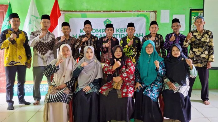 Kepala MIN 4 Tebo Pimpin Rapat KKMI Wilayah Barat, Bahas Laporan Workshop KBC dan Pembubaran Panitia
