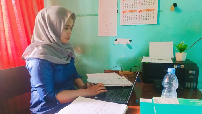 Tindak Lanjut Pembinaan Arsip, Staf TU MIN 4 Tebo Mulai Sinkronisasi Surat Masuk dan Keluar Manual